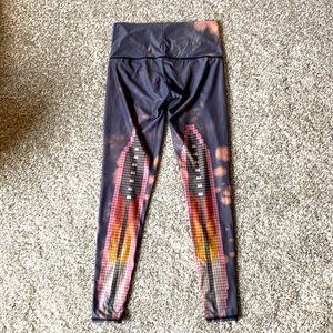Teeki yoga pants, size S